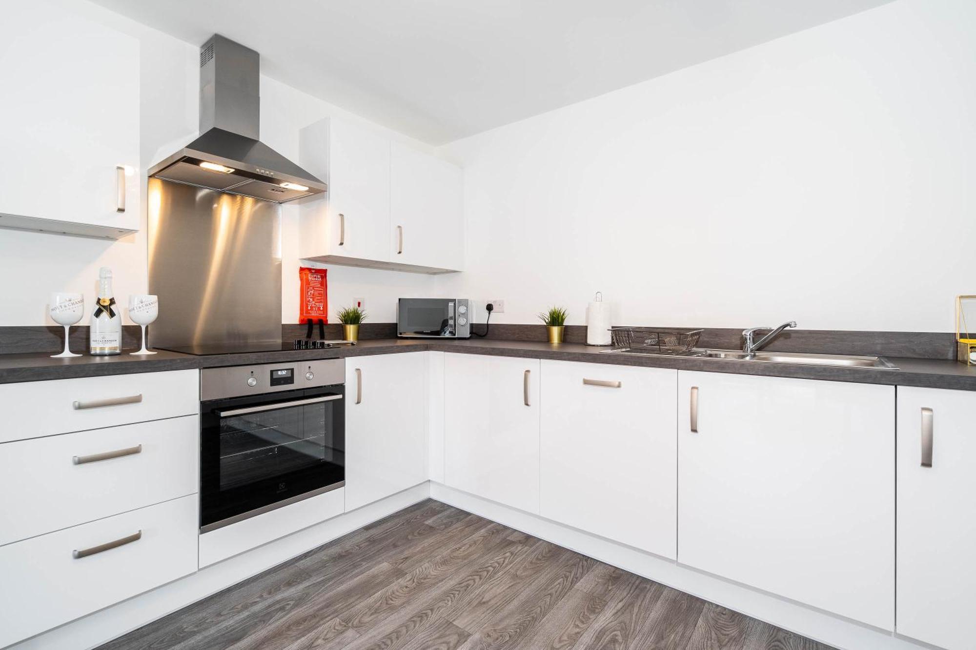 Luxury Apartment - Twin Beds - Selly Oak - Off-Street Parking - Free Netflix & Wifi - Top Rated 9Cc Birmingham Dış mekan fotoğraf