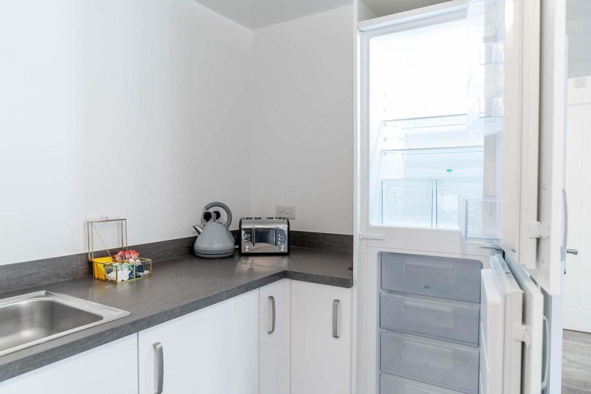 Luxury Apartment - Twin Beds - Selly Oak - Off-Street Parking - Free Netflix & Wifi - Top Rated 9Cc Birmingham Dış mekan fotoğraf